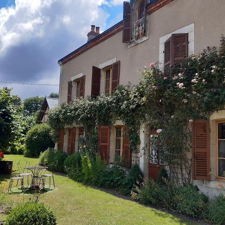 le buisson de la gariole ,chambre rhétaise Aubigny-sur-Nère Exterior foto