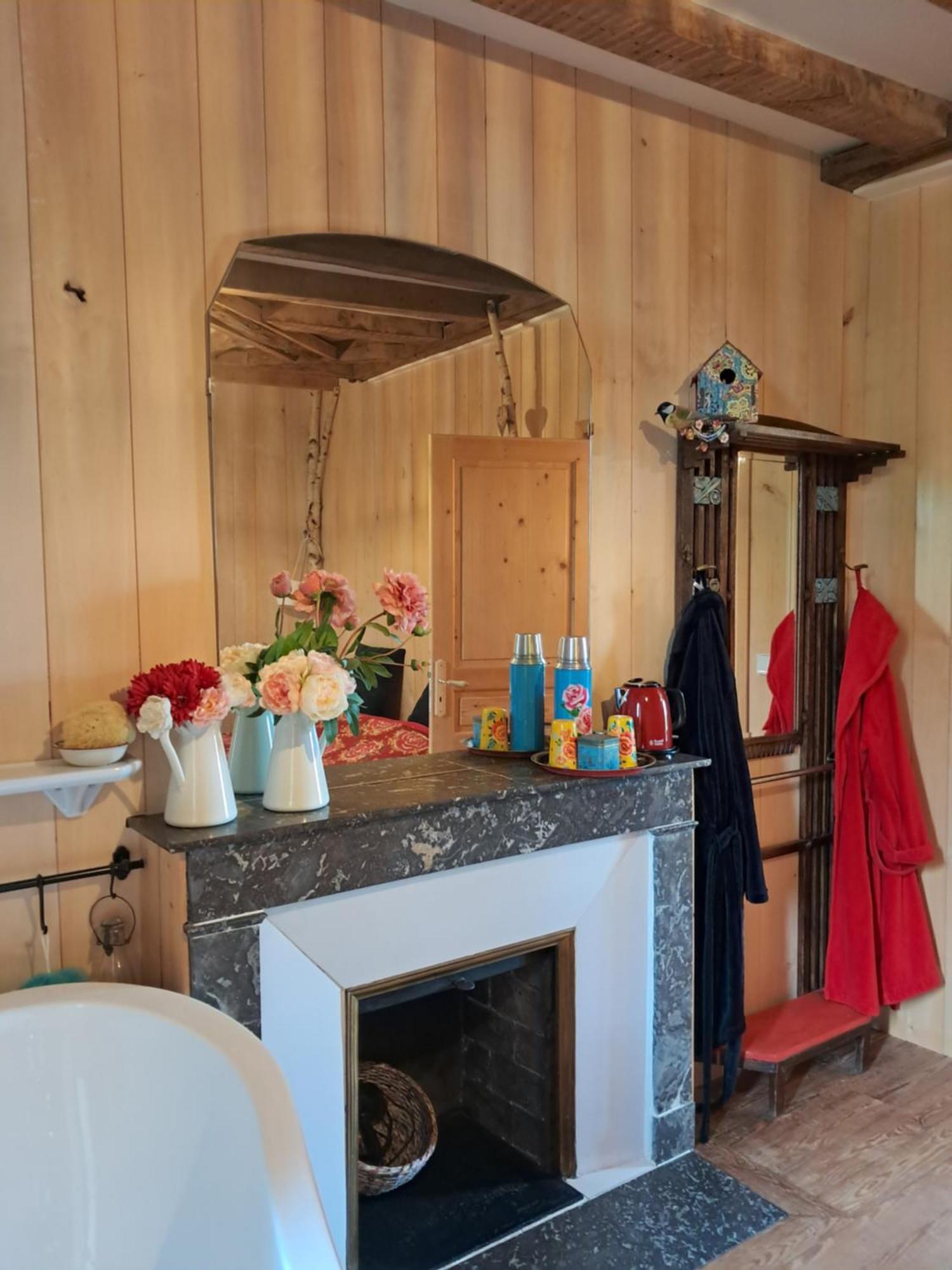 le buisson de la gariole ,chambre rhétaise Aubigny-sur-Nère Habitación foto